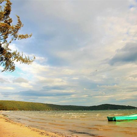 Home Stay Resort ロンサレム島 エクステリア 写真