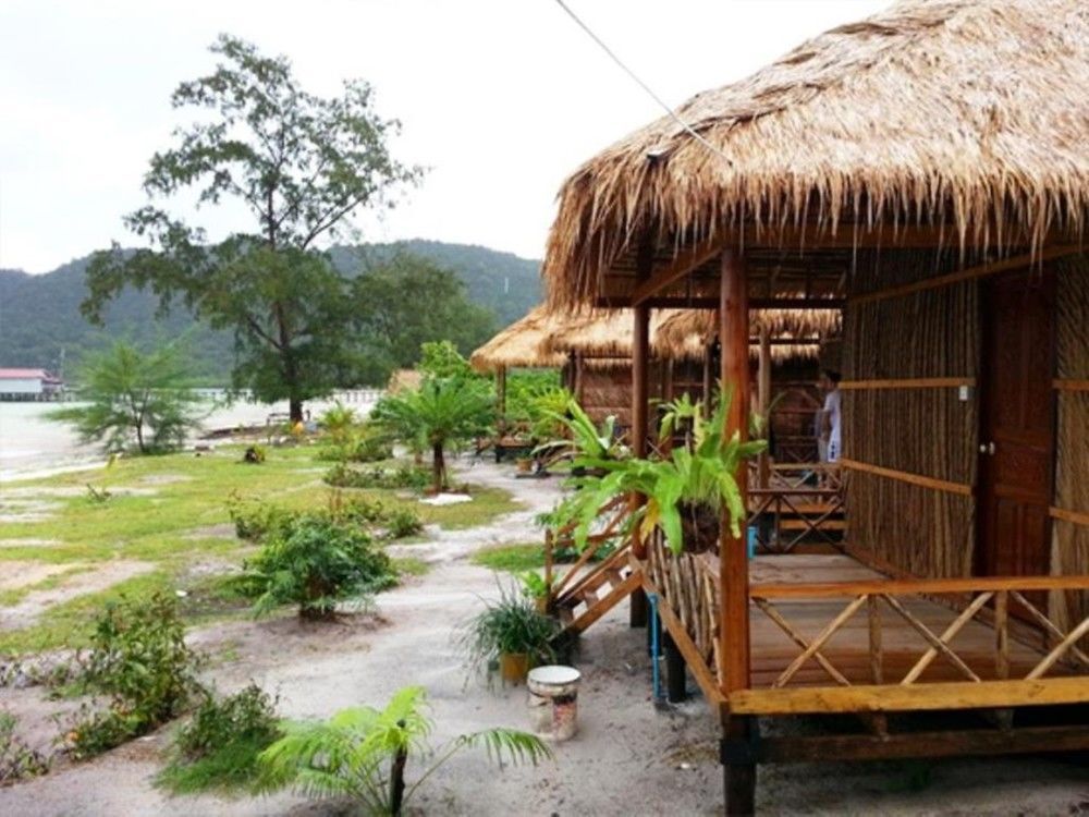 Home Stay Resort ロンサレム島 エクステリア 写真