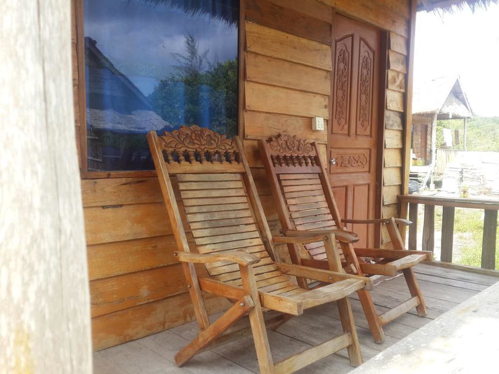 Home Stay Resort ロンサレム島 エクステリア 写真