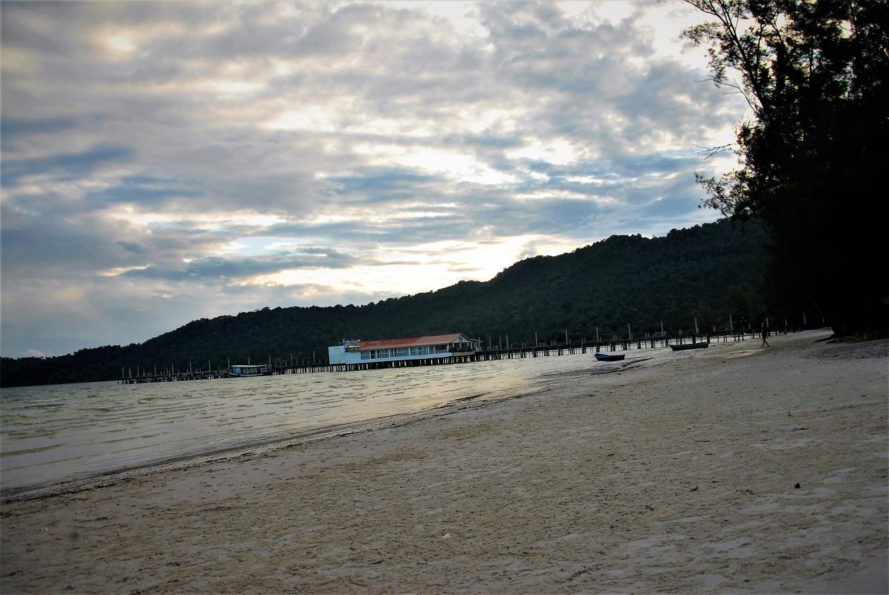 Home Stay Resort ロンサレム島 エクステリア 写真