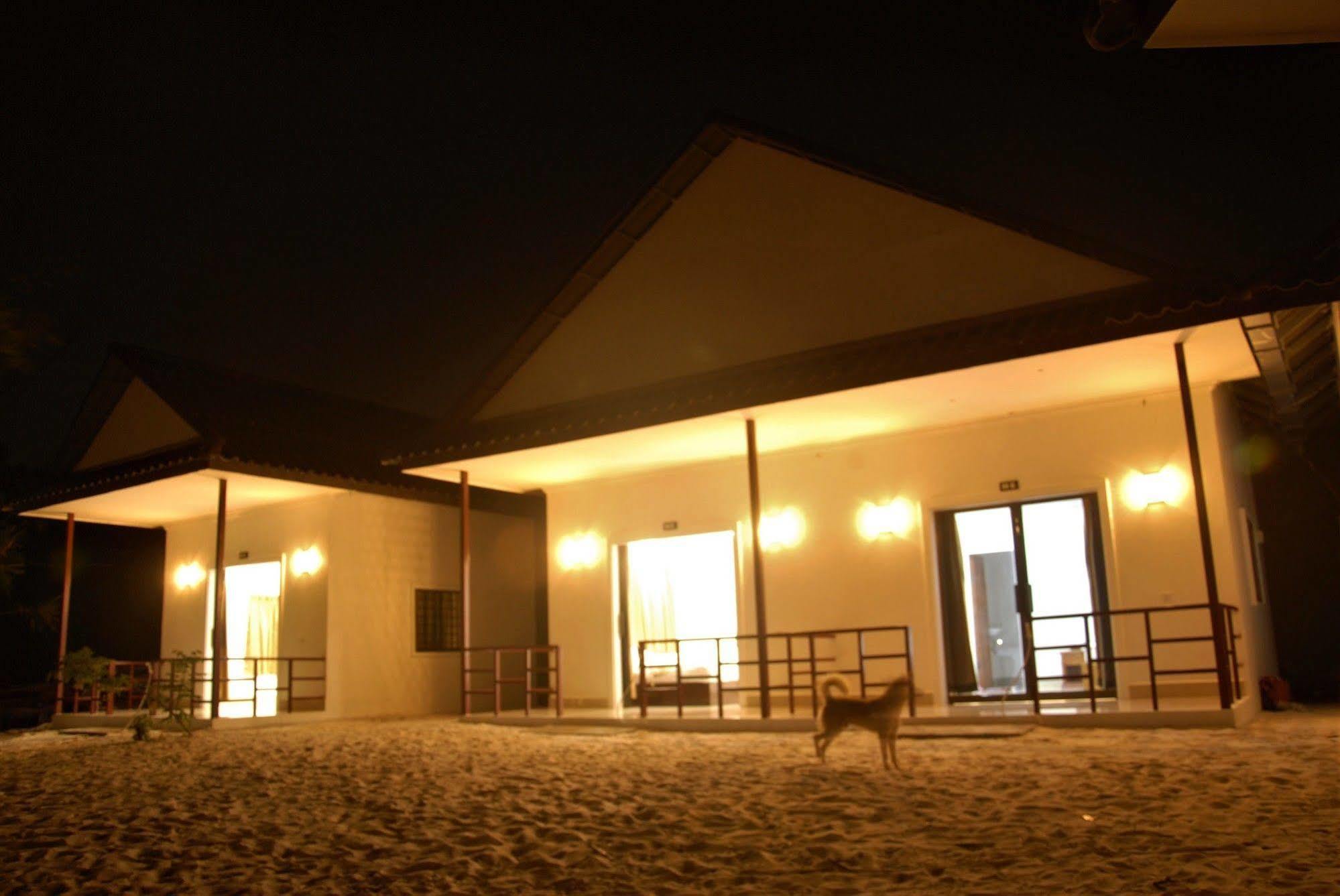 Home Stay Resort ロンサレム島 エクステリア 写真